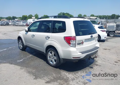 2010 Subaru Forester 2.5X Premium z USA, uszkodzony, nr VIN JF2SH6CC7AH710253